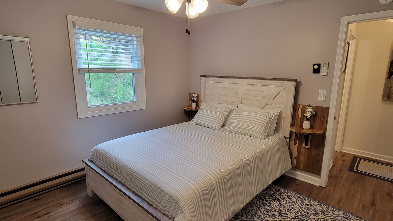 Photo of Bedroom in Hamlin