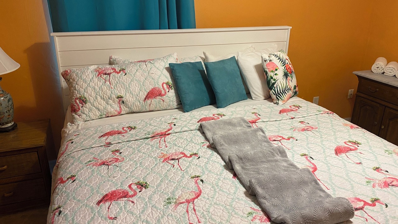 Photo of Bedroom in Seabreeze Shores