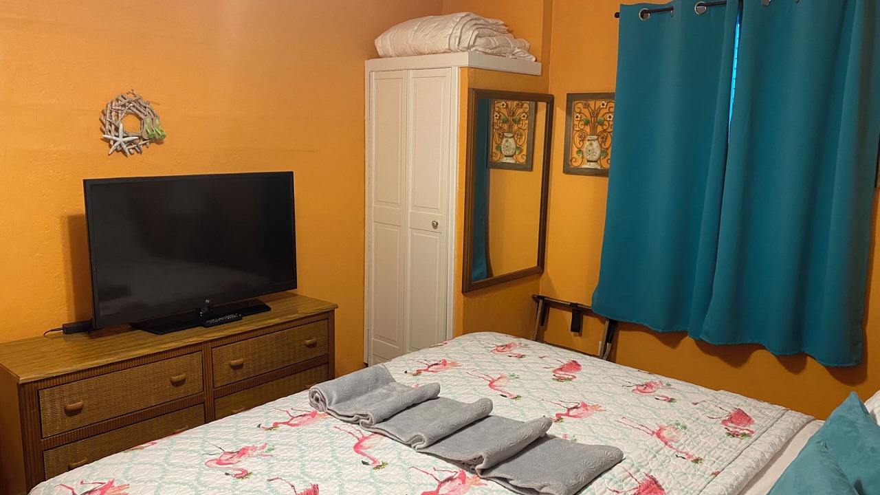 Photo of Bedroom in Seabreeze Shores