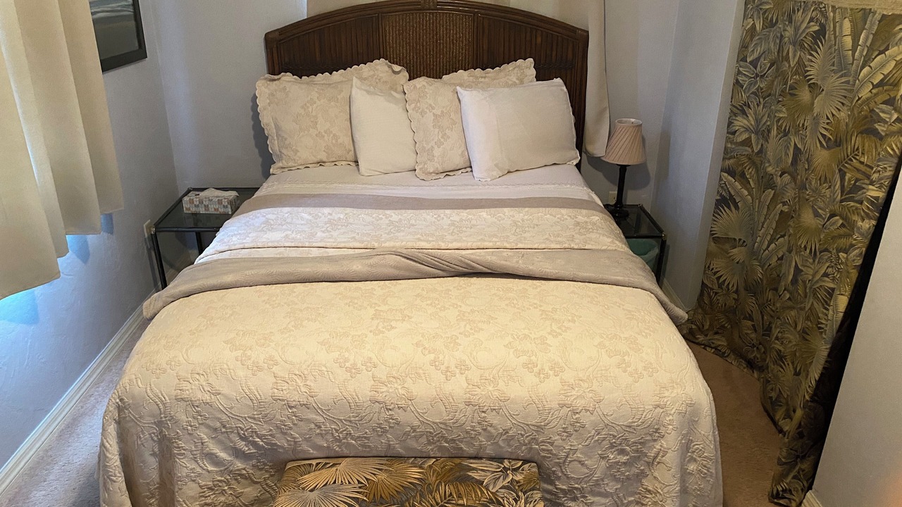 Photo of Bedroom in Seabreeze Shores