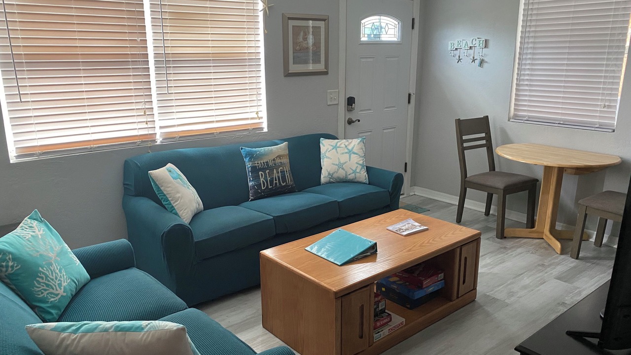 Photo of Livingroom in Seabreeze Shores