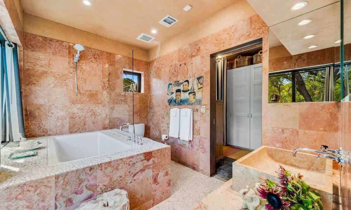Photo of Bathroom in Flournoy Acres