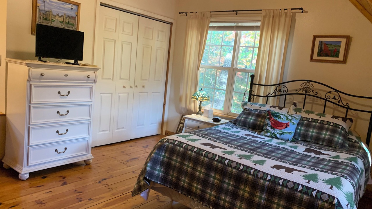 Photo of Bedroom in Tarheel