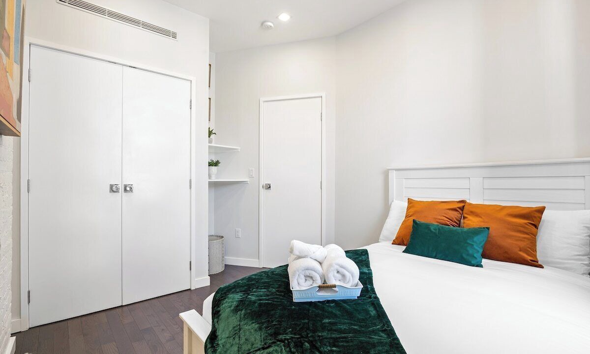 Photo of Others in Harlem