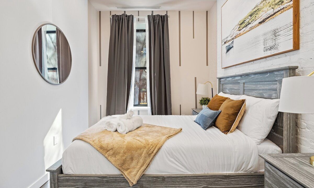 Photo of Others in Harlem