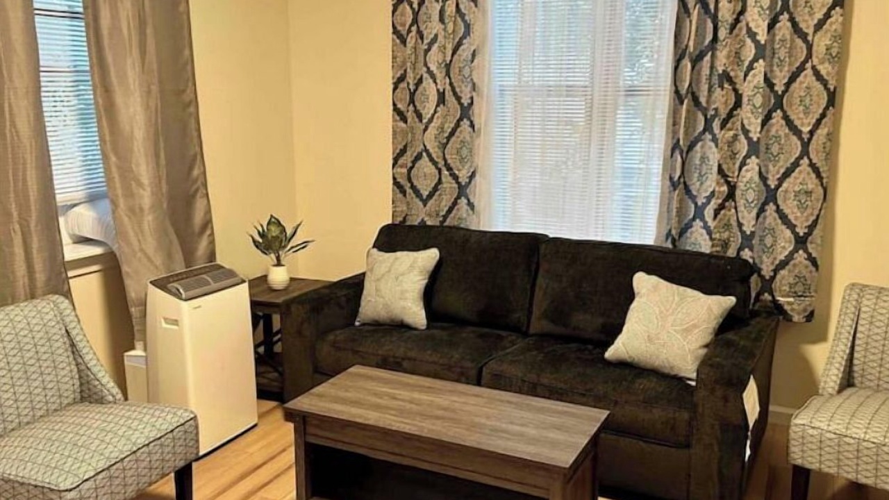 Photo of Livingroom in South Medford