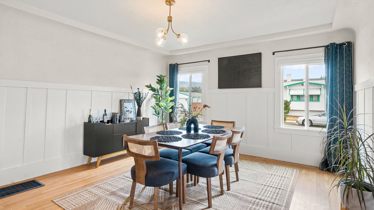 Photo of Others in Oakland