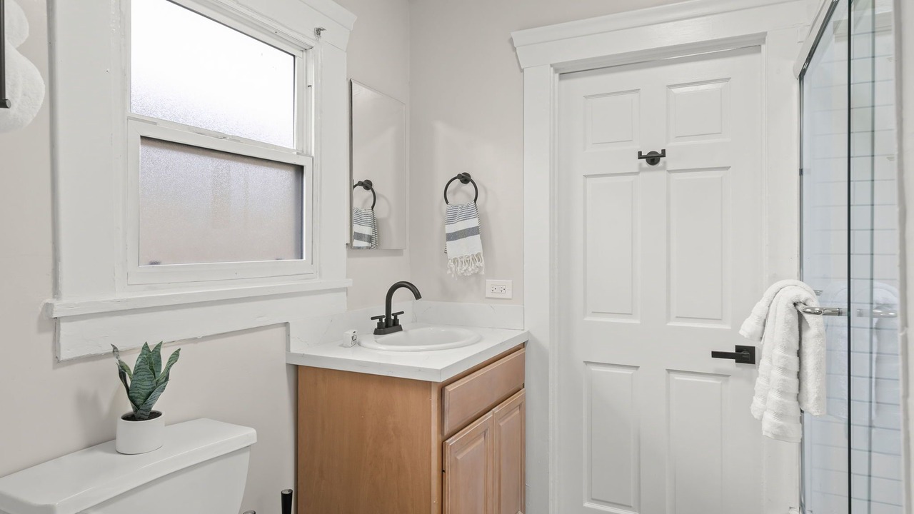 Photo of Bathroom in Oakland