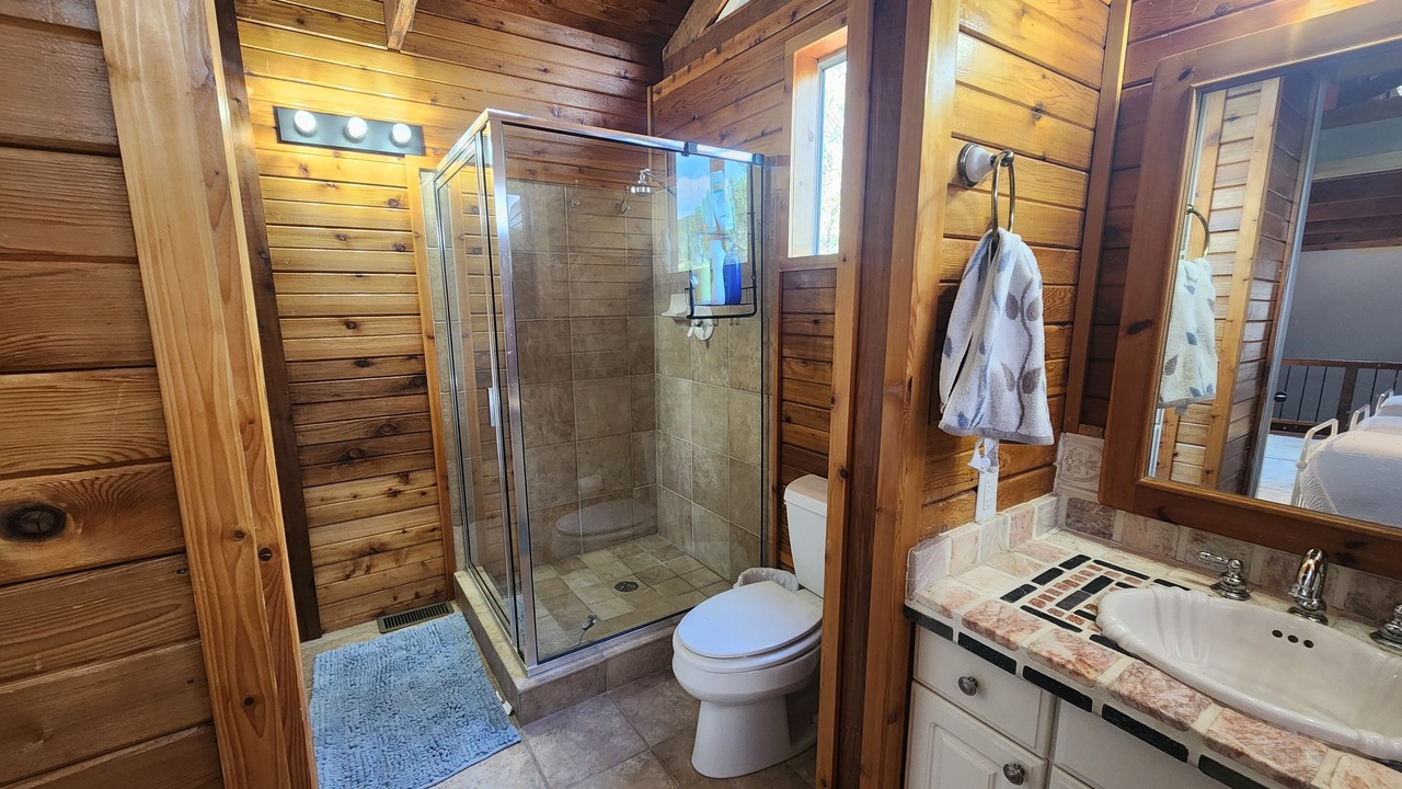 Photo of Bathroom in Burnet