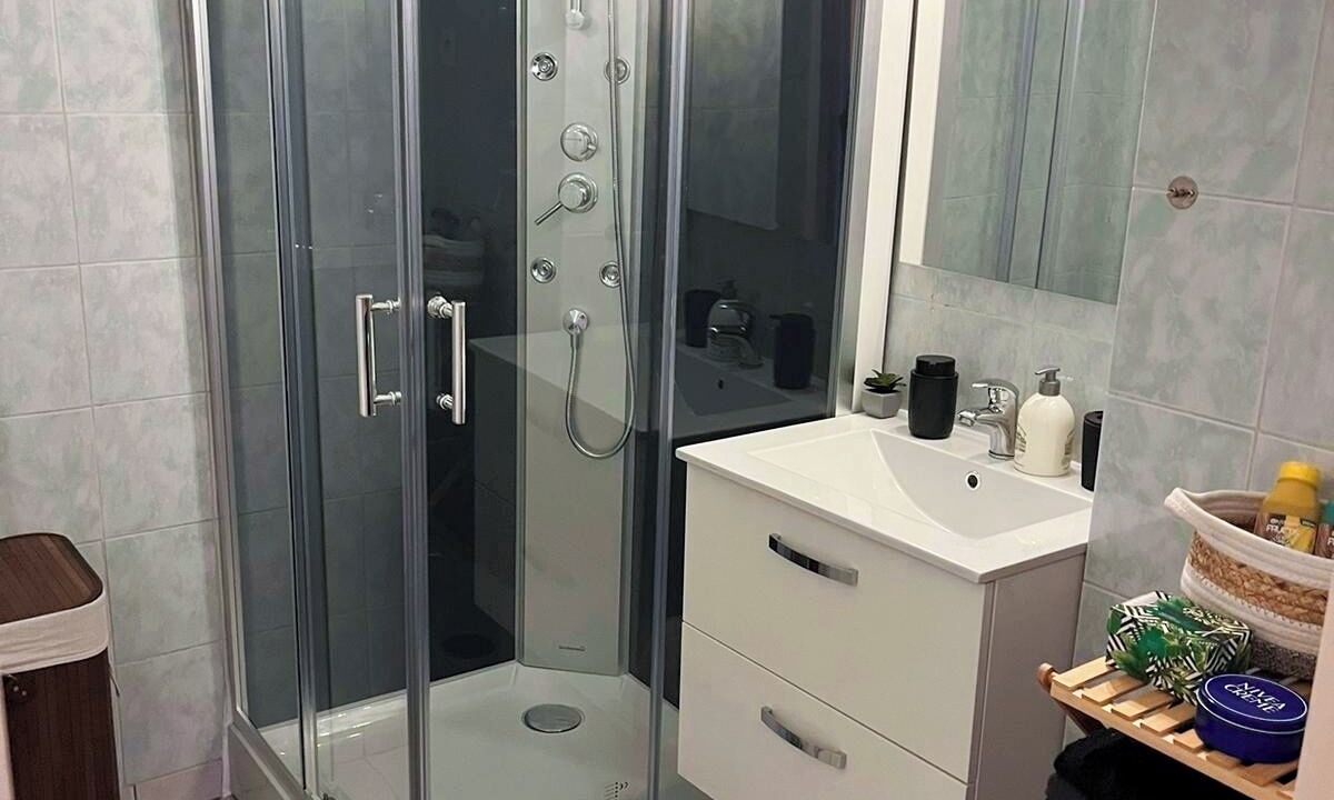 Photo of Bathroom in Maisons-Alfort