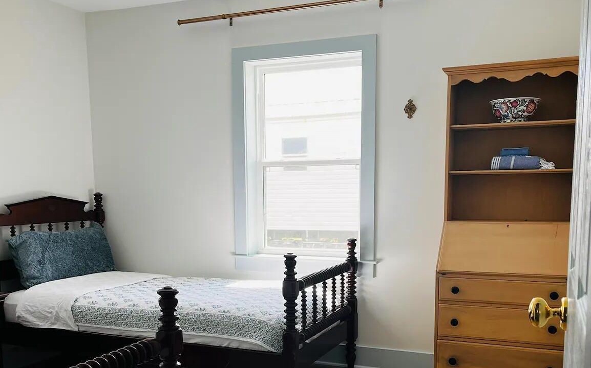 Photo of Bedroom in Cut Off