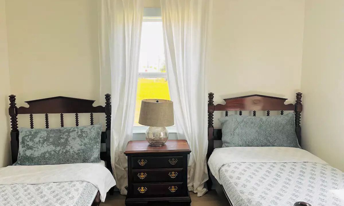 Photo of Bedroom in Cut Off