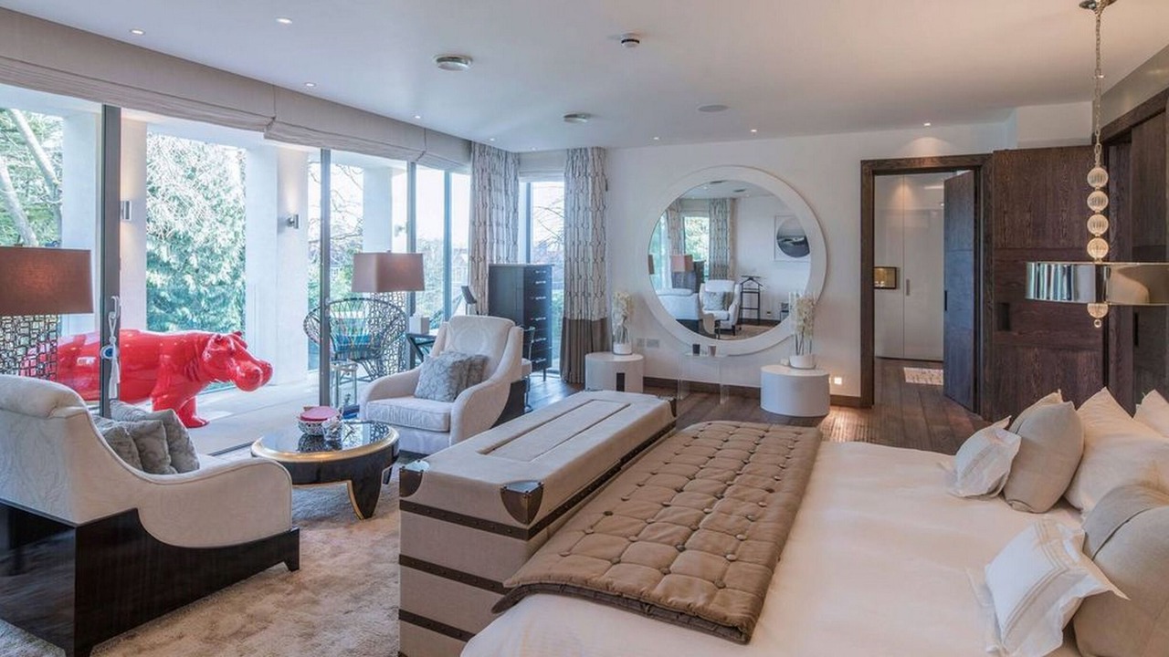 Photo of Bedroom in Cassiobury