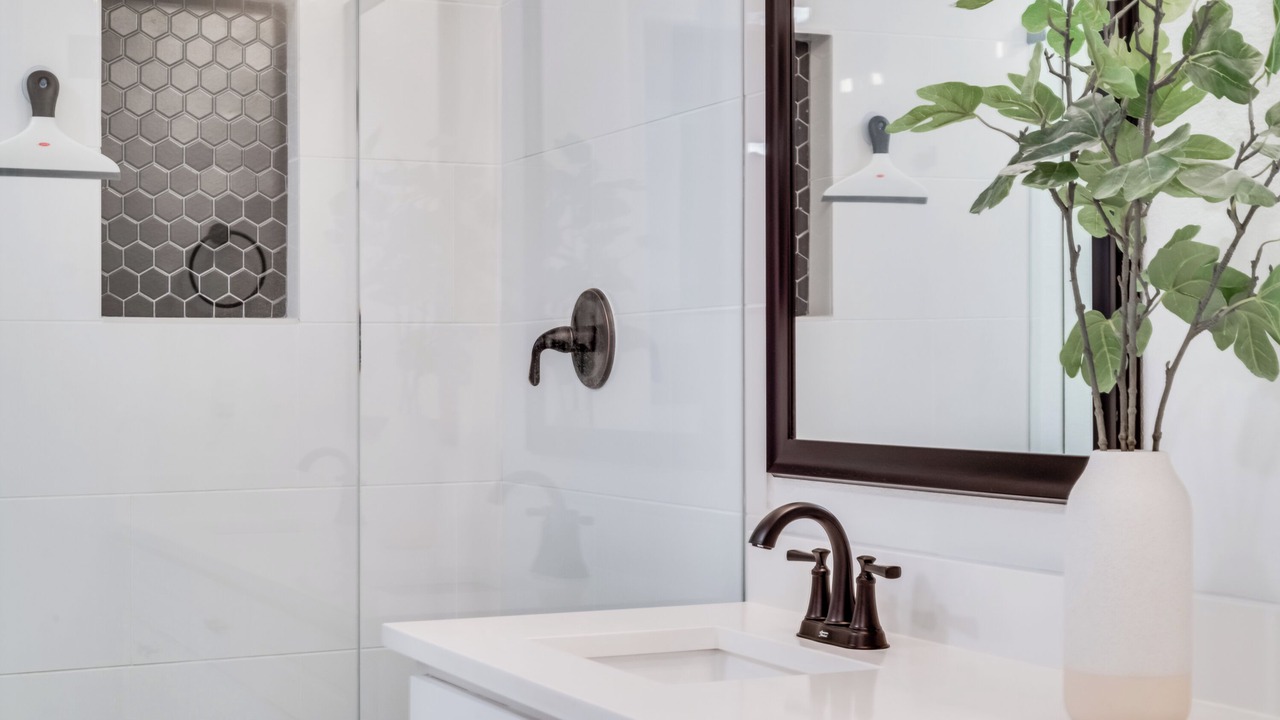 Photo of Bathroom in Southwest Carrollton
