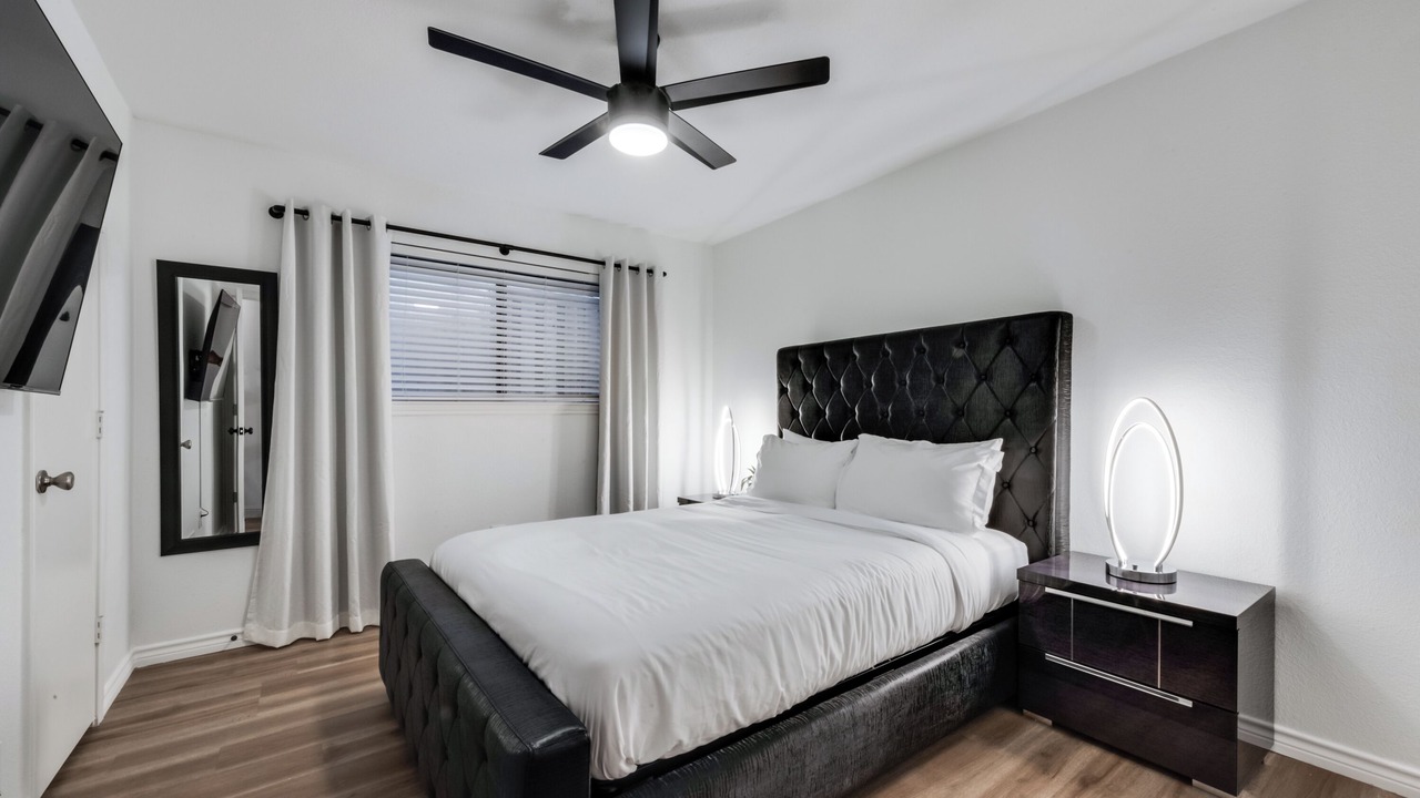 Photo of Bedroom in Southwest Carrollton