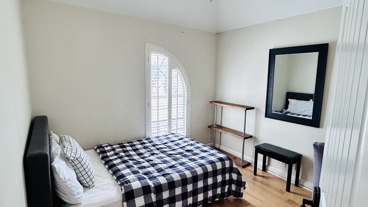 Photo of Bedroom in Era