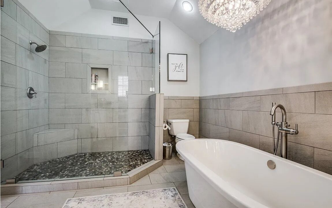 Photo of Bathroom in Era