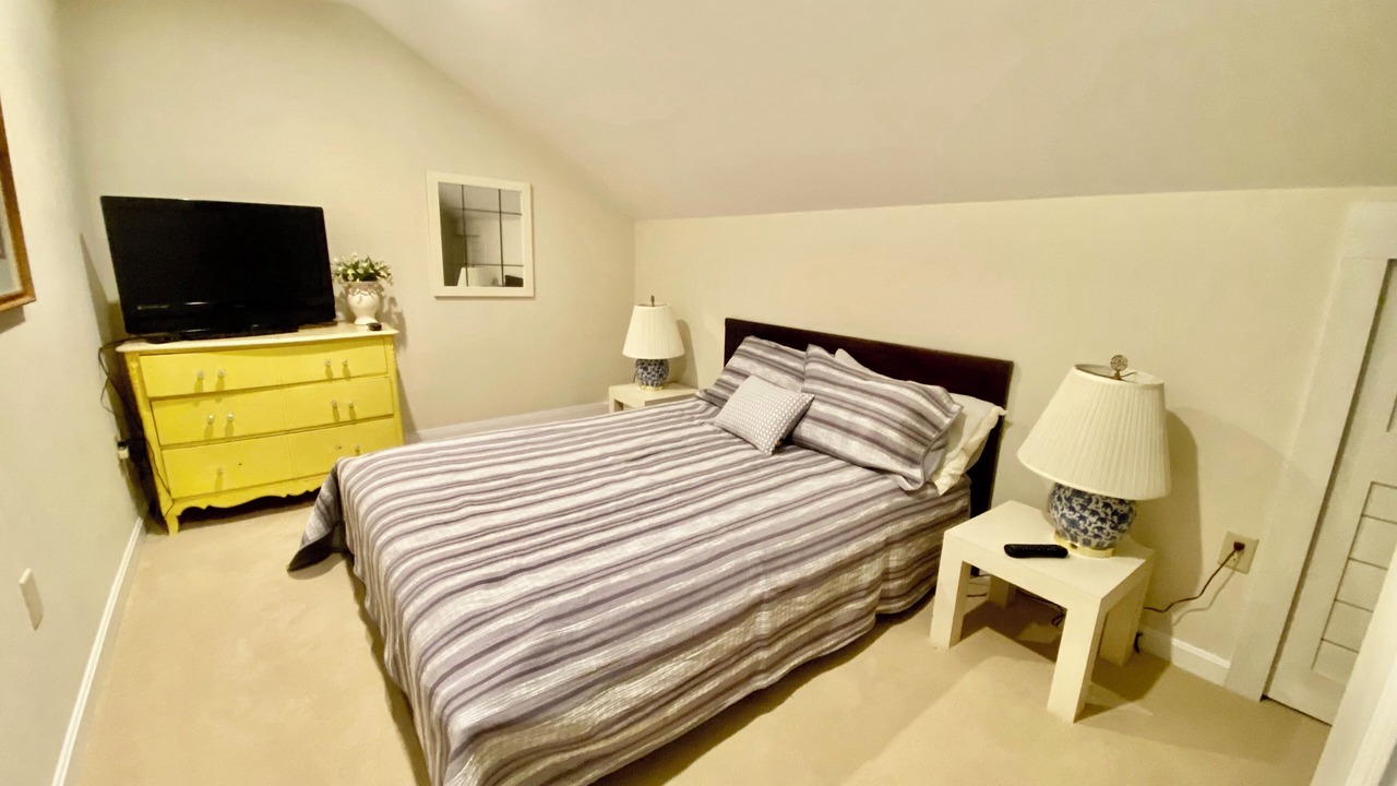 Photo of Bedroom in Ludlow