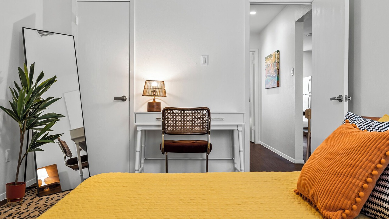 Photo of Bedroom in Quail Hollow