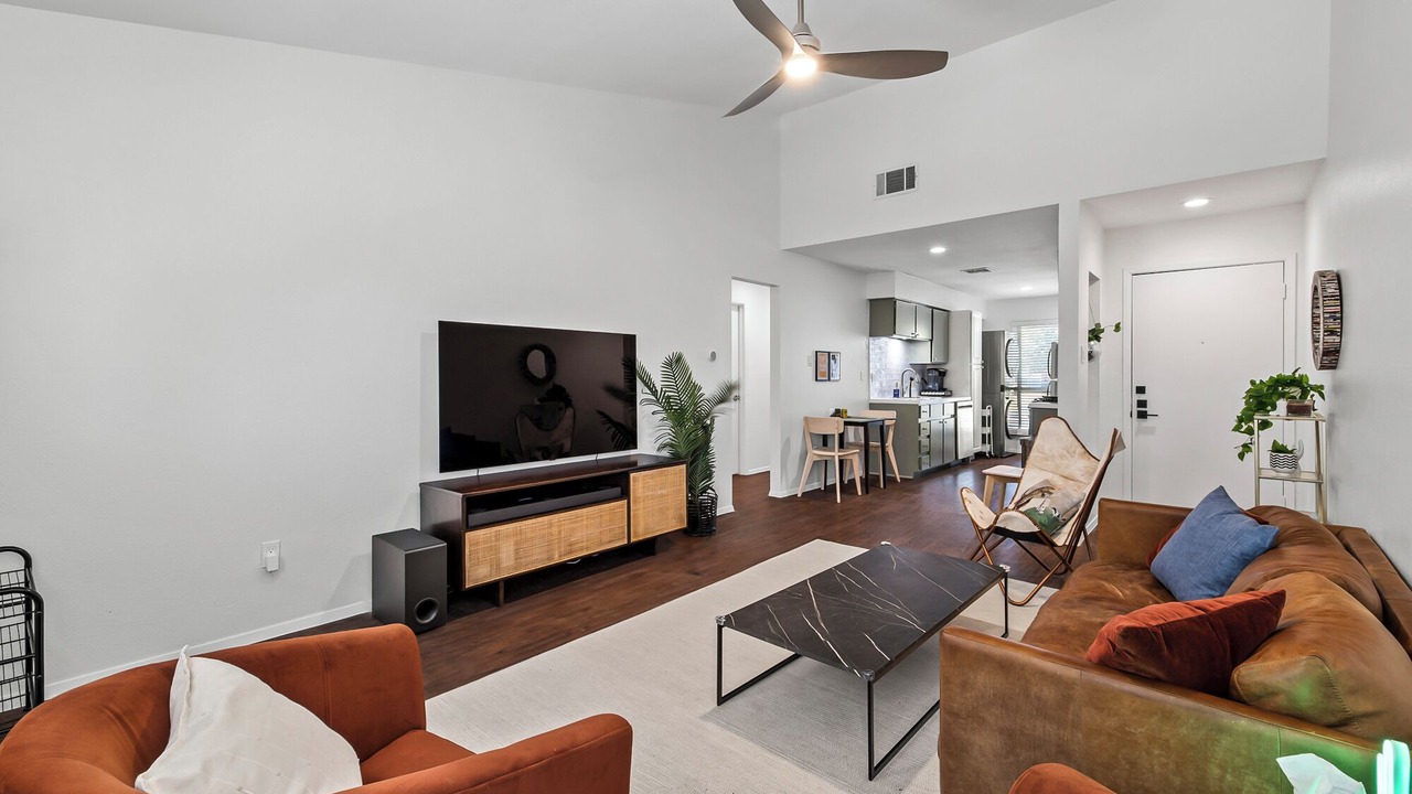 Photo of Livingroom in Quail Hollow