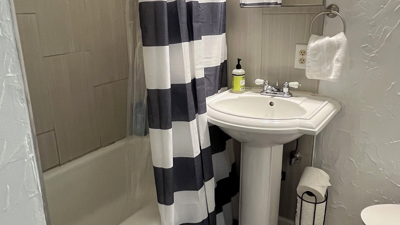 Photo of Bathroom in Des Moines