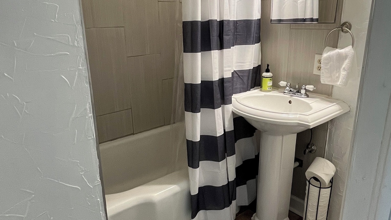 Photo of Bathroom in Des Moines