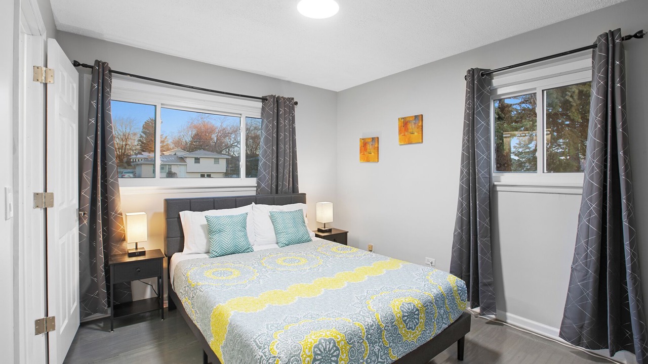 Photo of Bedroom in Fox Valley