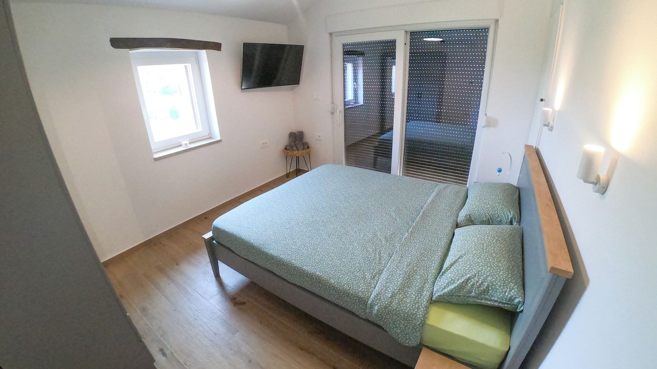 Photo of Bedroom in Brsec