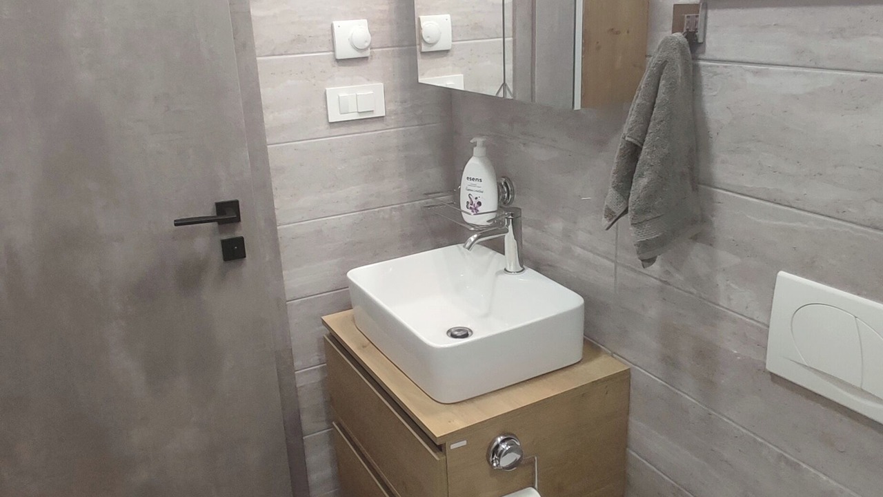 Photo of Bathroom in Brsec
