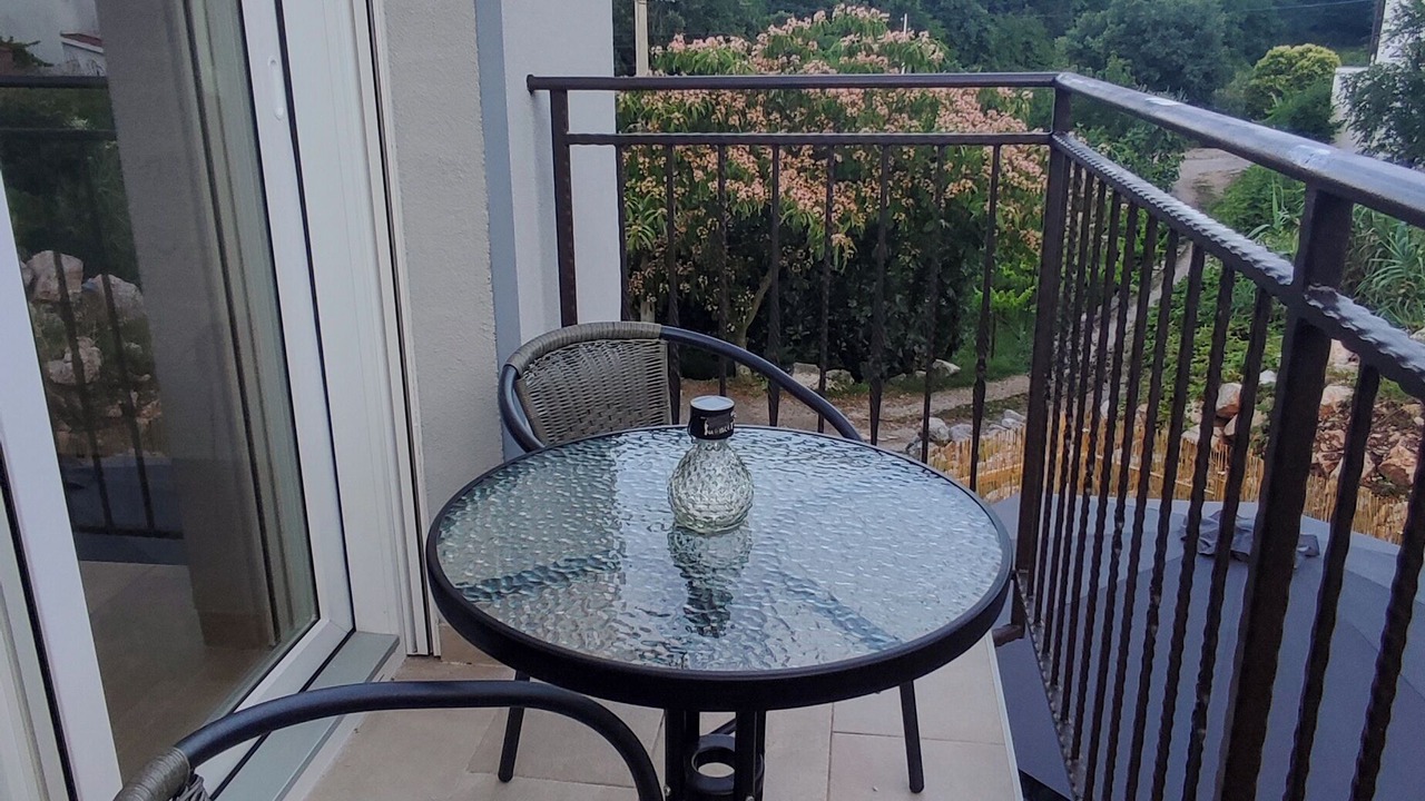 Photo of Outdoor in Brsec