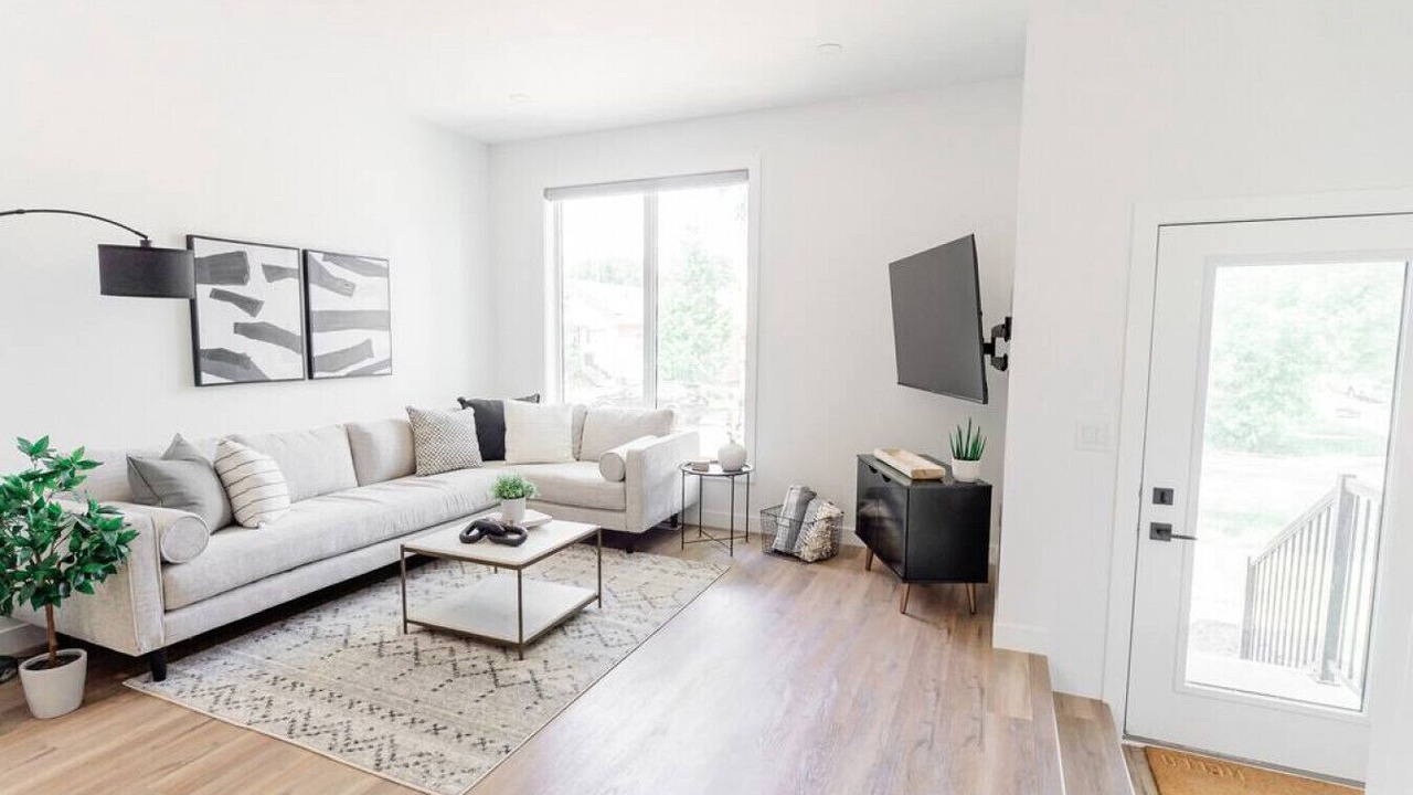 Photo of Livingroom in Winnipeg