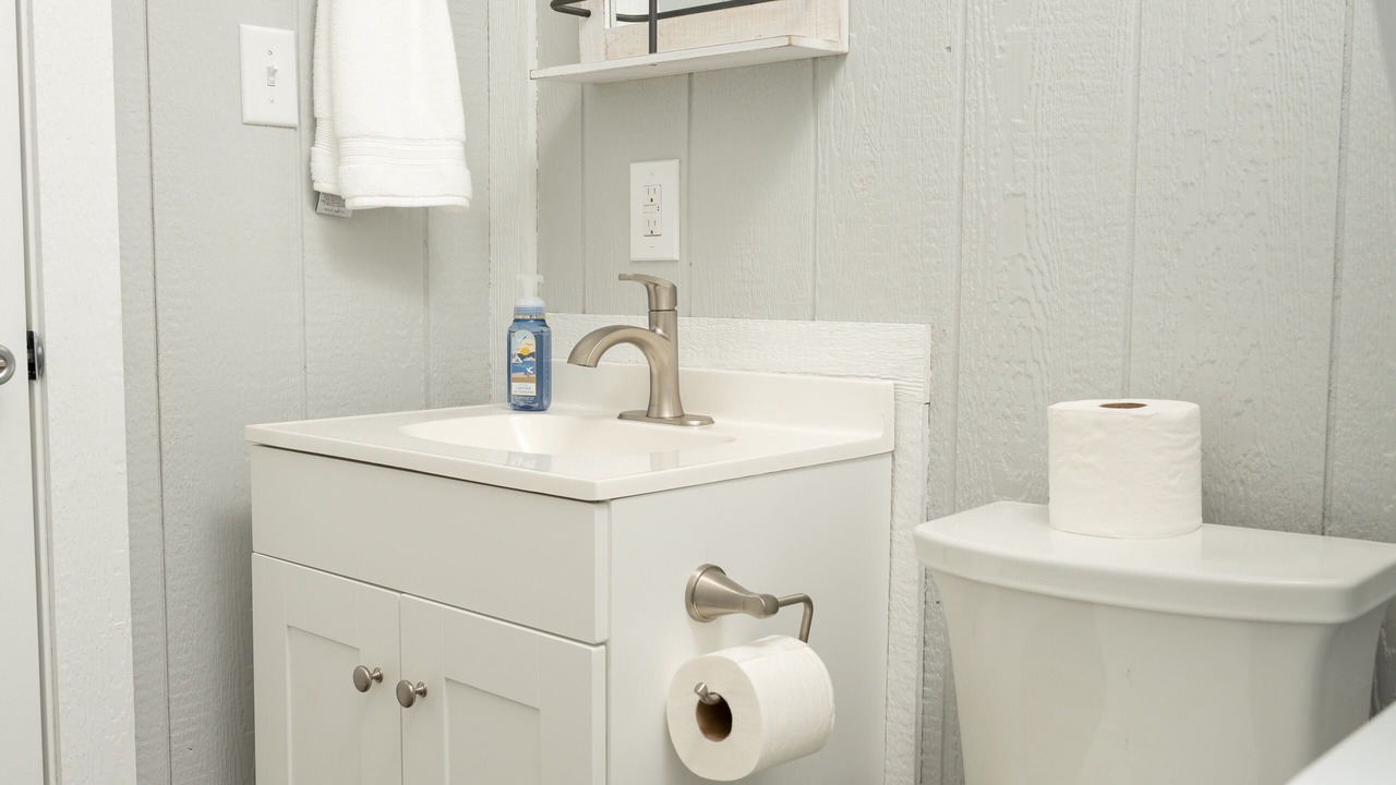 Photo of Bathroom in Crane Hill