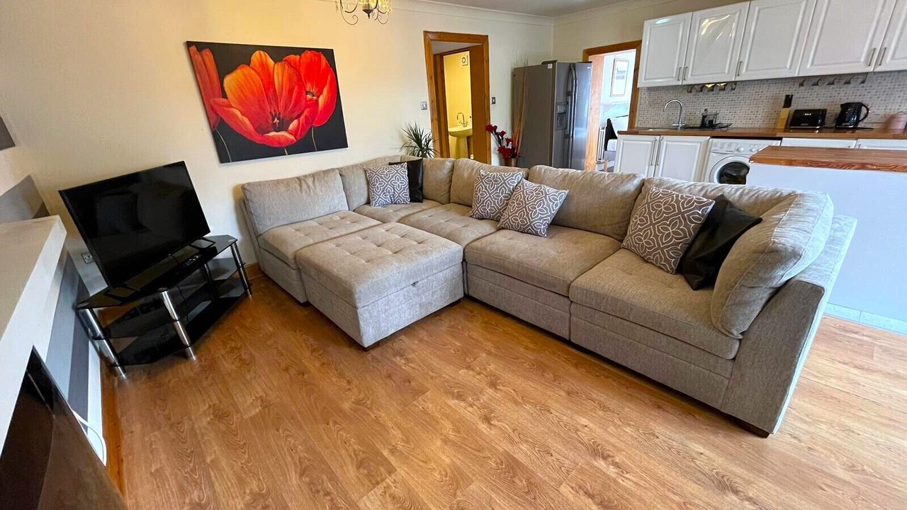 Photo of Livingroom in Gilmerton