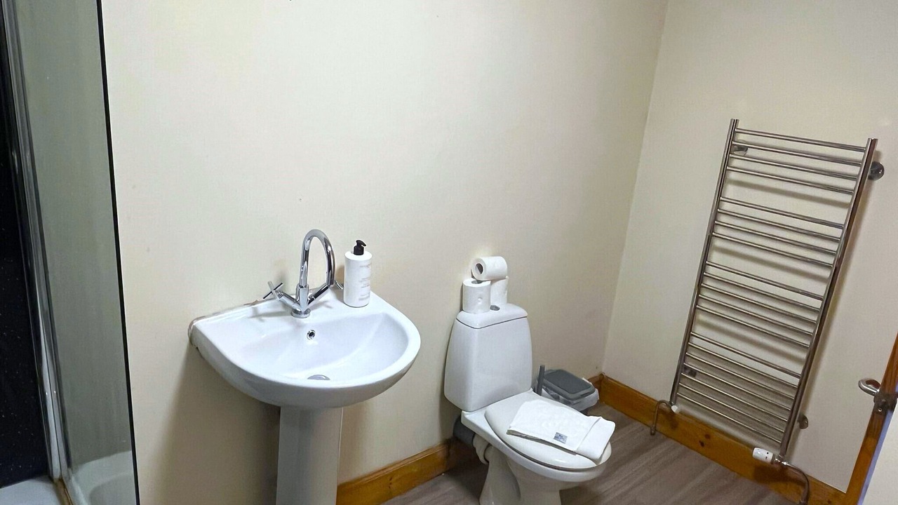 Photo of Bathroom in Gilmerton