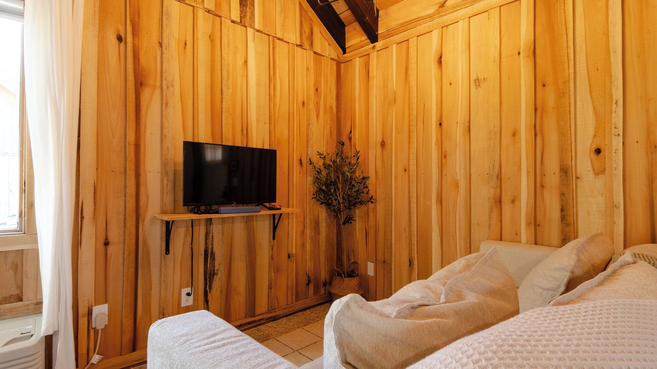 Photo of Bedroom in Smithville