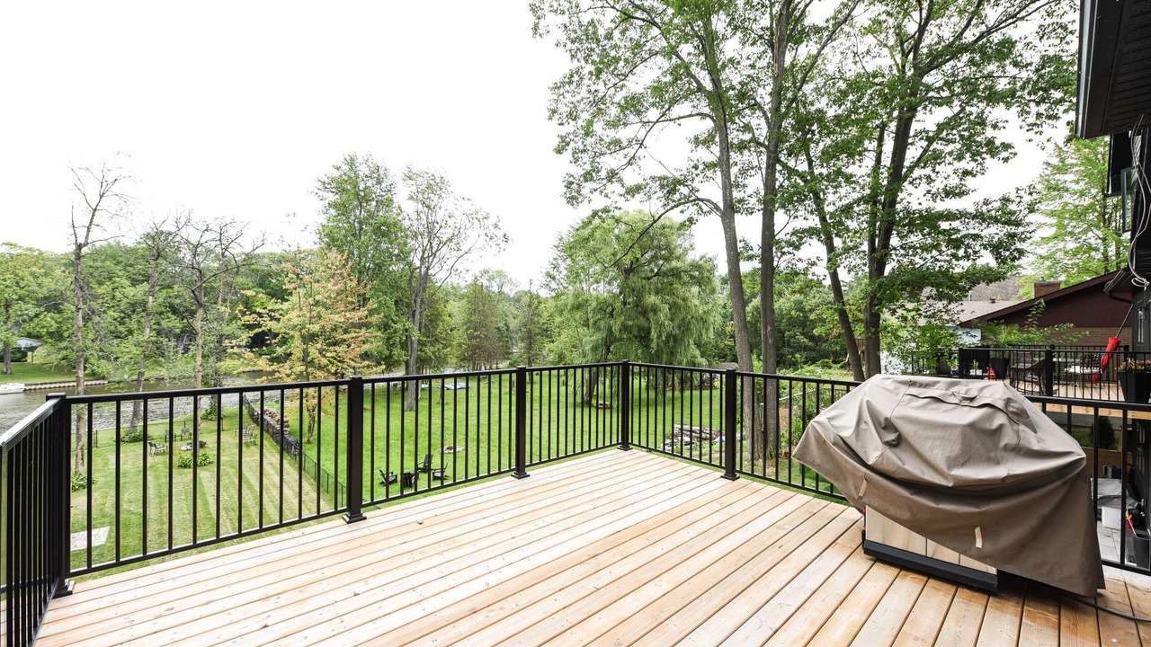 Photo of Patio Balcony in Wasaga Beach