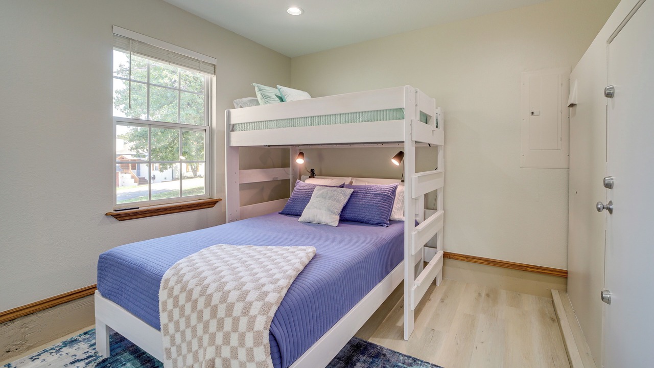 Photo of Bedroom in Eufaula