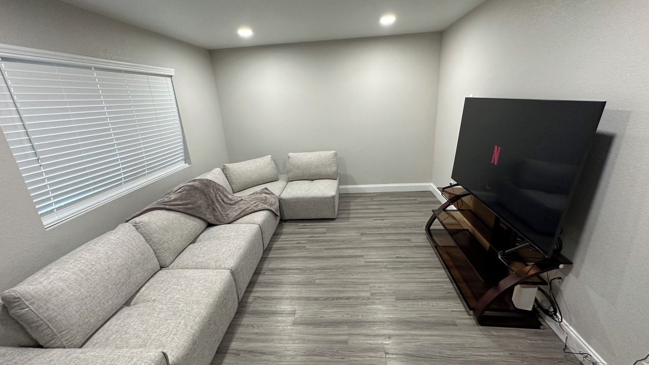 Photo of Livingroom in South Houston