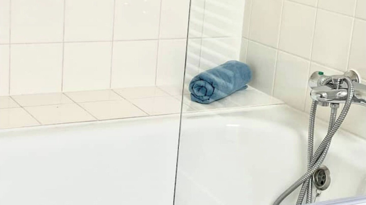 Photo of Bathroom in Corseul