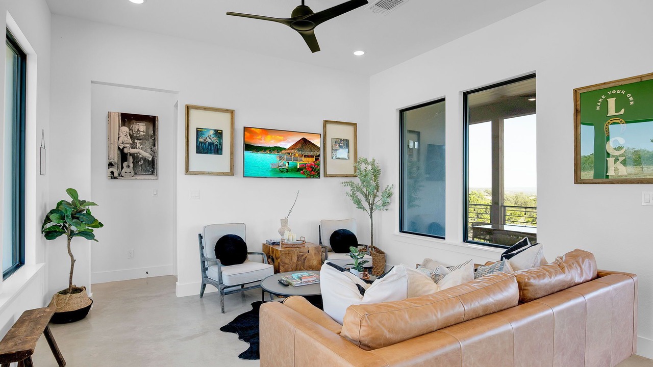 Photo of Livingroom in Kendalia