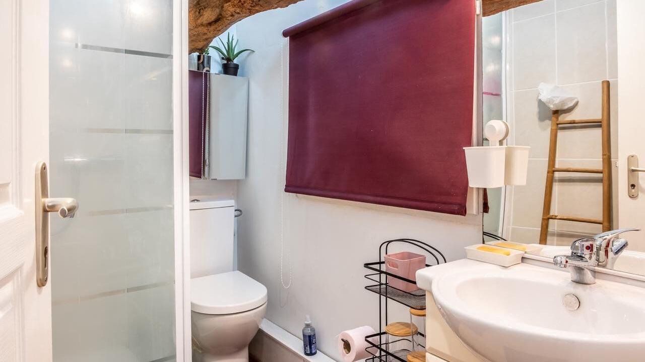 Photo of Bathroom in Le Teilleul
