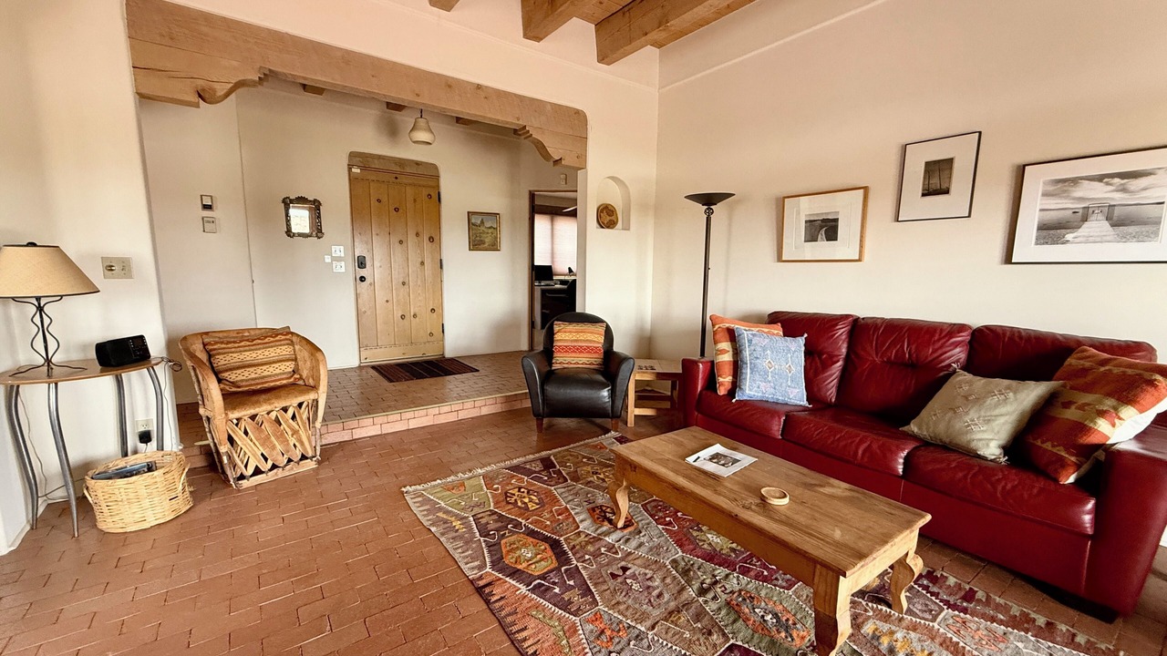 Photo of Livingroom in Eldorado at Santa Fe