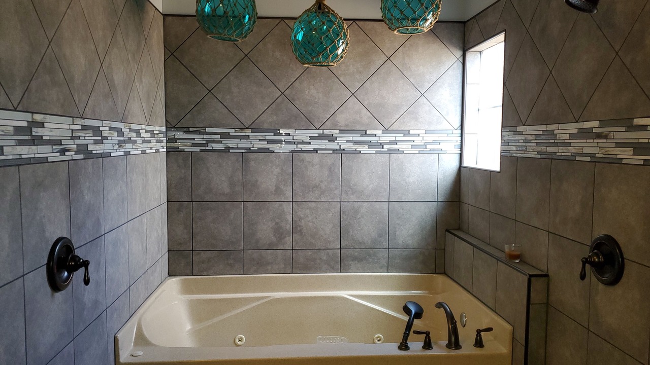 Photo of Bathroom in Appling County
