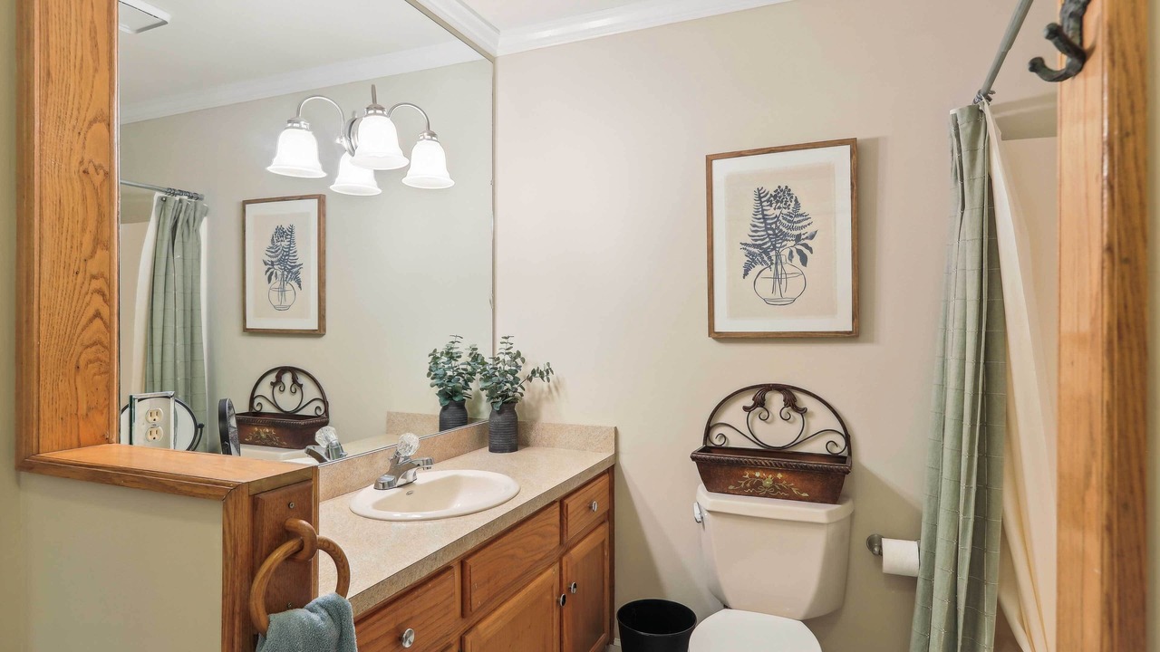 Photo of Bathroom in Pine Mountain Valley