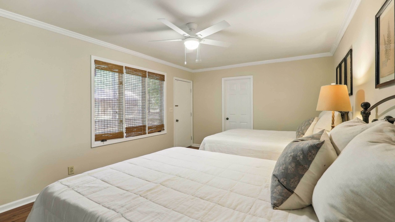 Photo of Bedroom in Pine Mountain Valley
