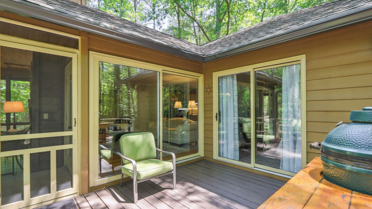 Photo of Patio Balcony in Pine Mountain Valley