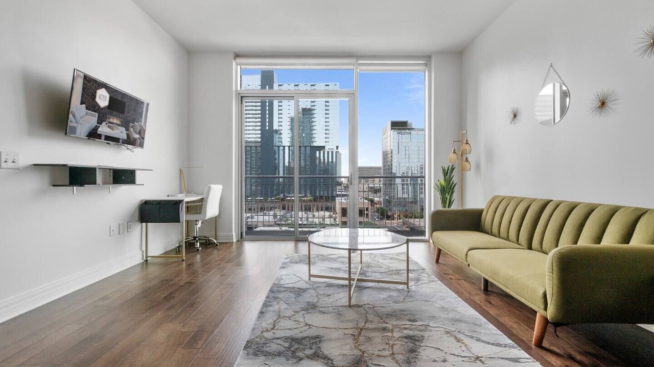 Photo of Livingroom in Waller Creek District