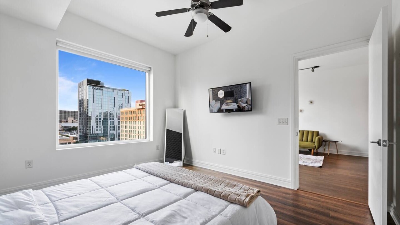 Photo of Bedroom in Waller Creek District