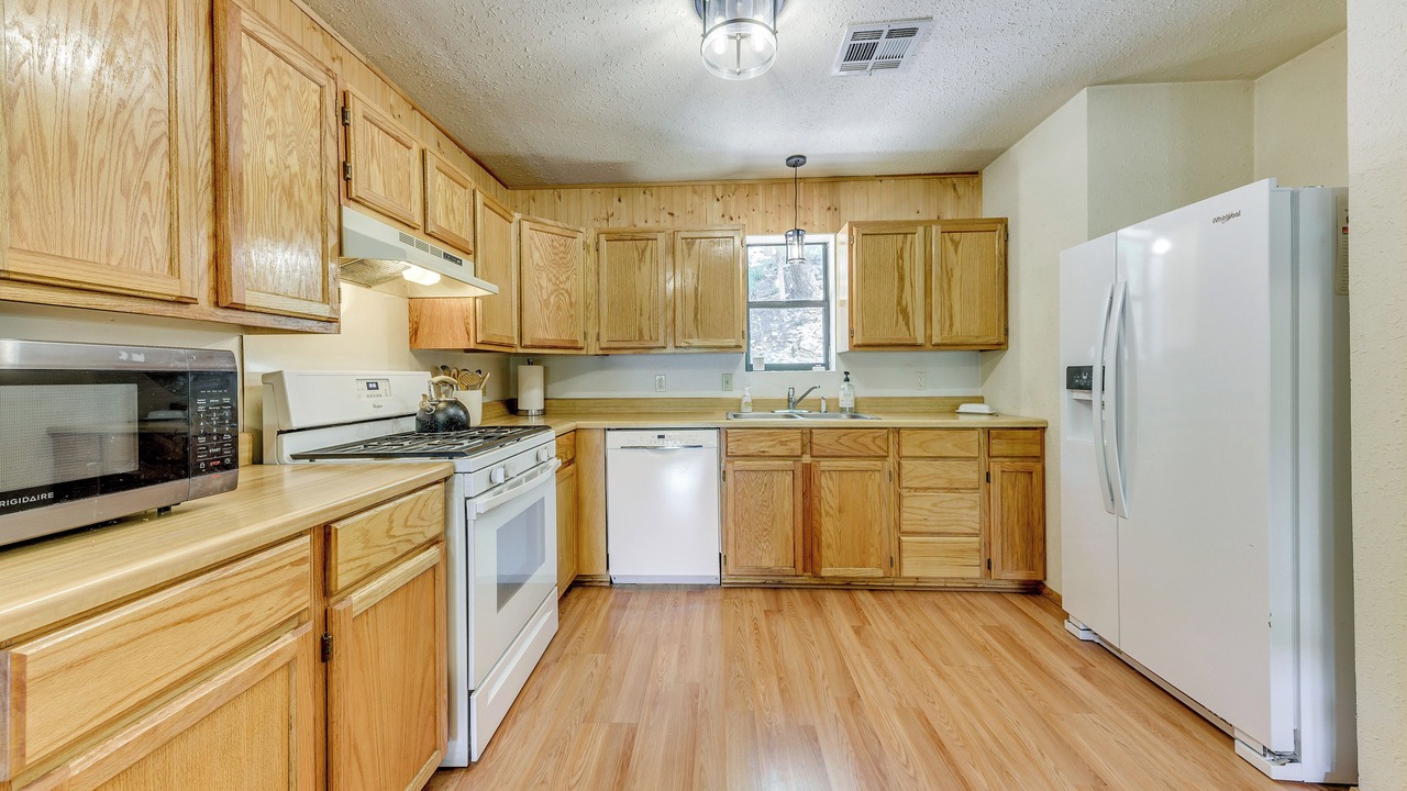 Photo of Kitchen in Cloudcroft
