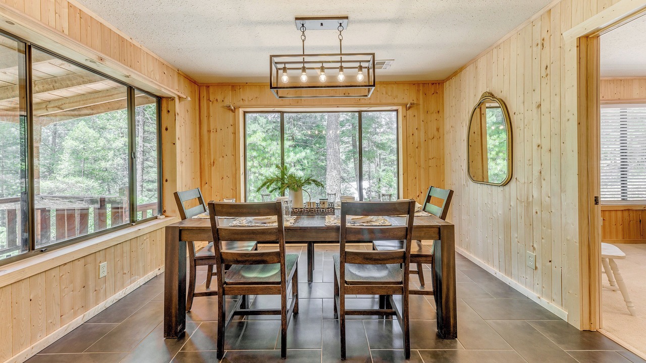 Photo of Bedroom in Cloudcroft